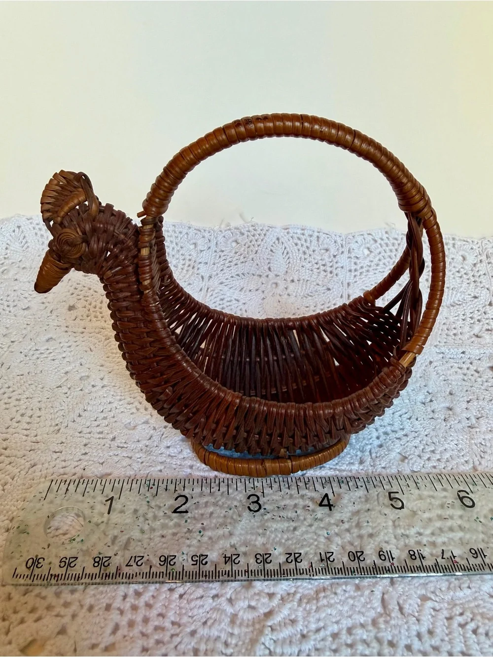 Vintage Handwoven Wicker Chicken Basket Rustic Farmhouse Easter Egg Decor